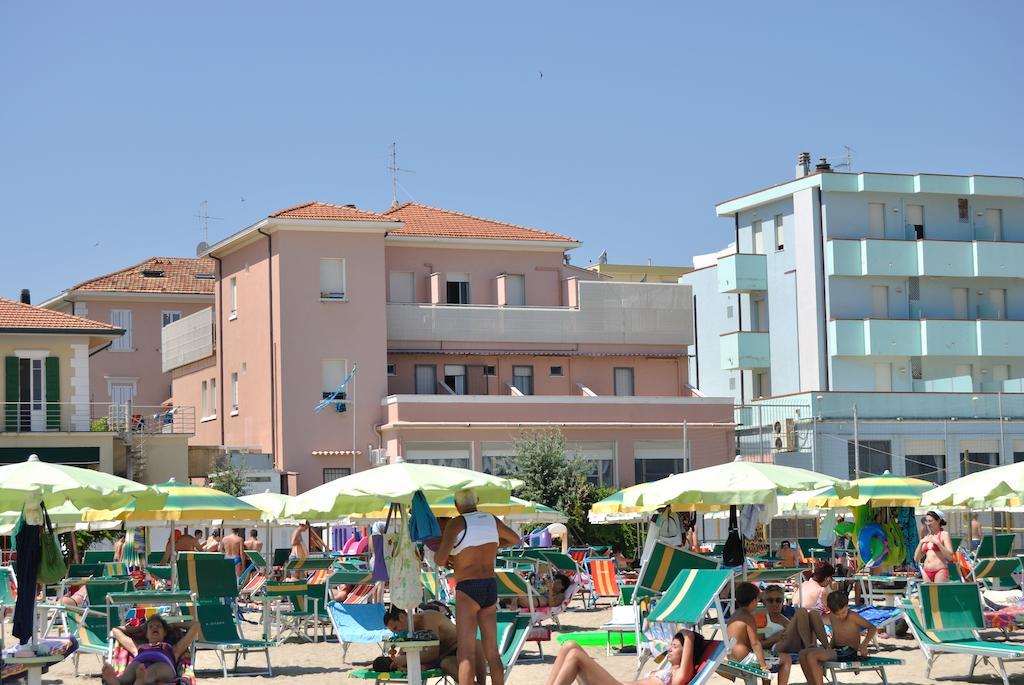 Hotel Vistamare Viserba Rimini Exterior photo