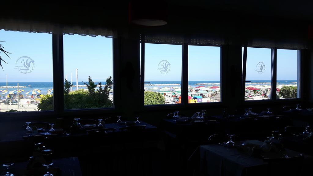 Hotel Vistamare Viserba Rimini Exterior photo